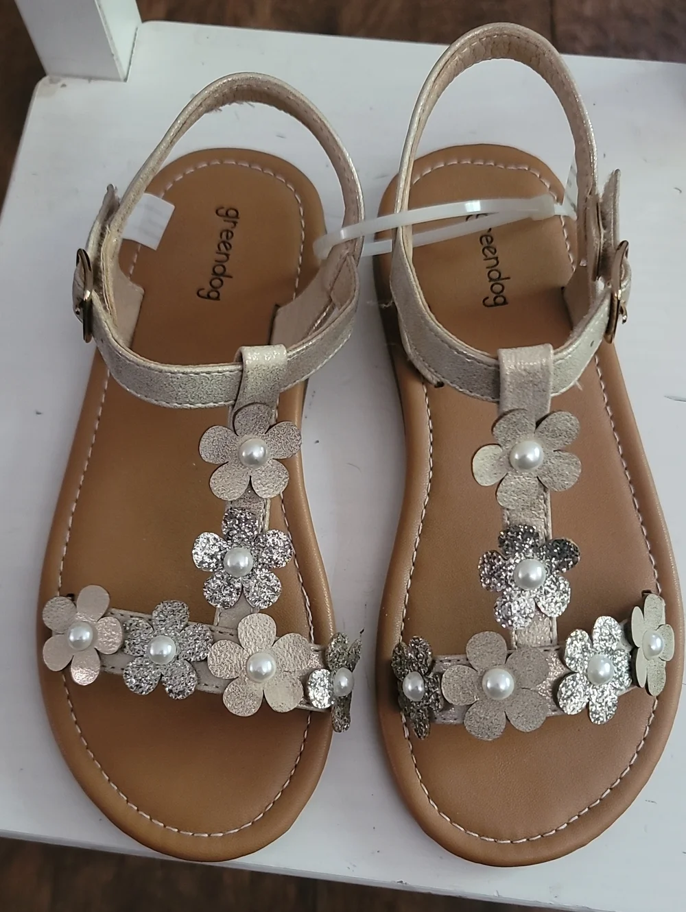greendog Girls' Pearl Floral T-Strap Sandals - Metallic Gold, Size 2